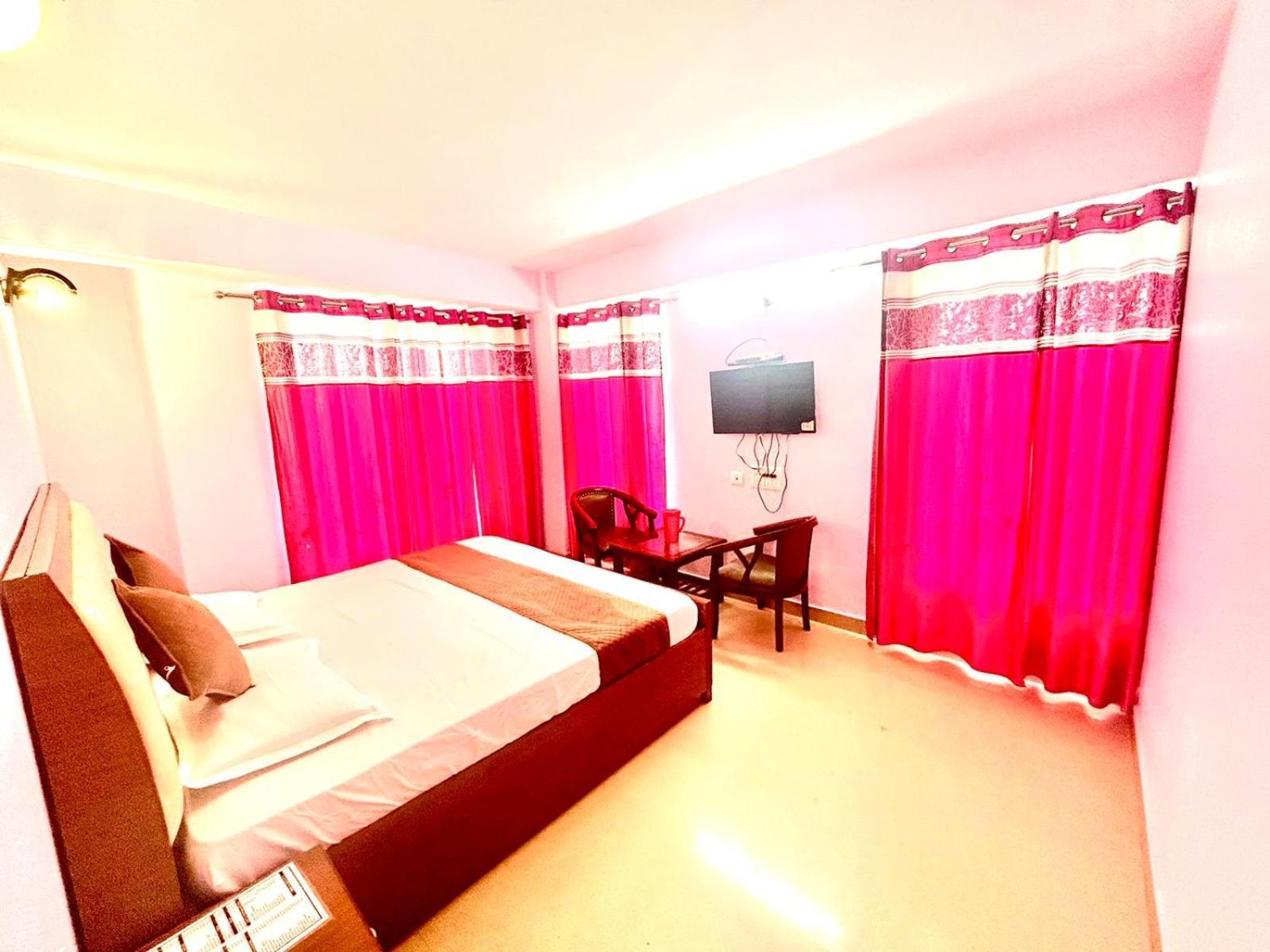 Northern View Haward Shimla Habitación foto